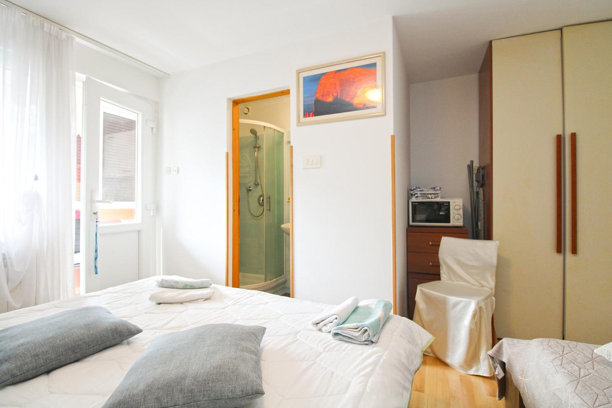 Apartments Fuma 161 Ровінь Екстер'єр фото