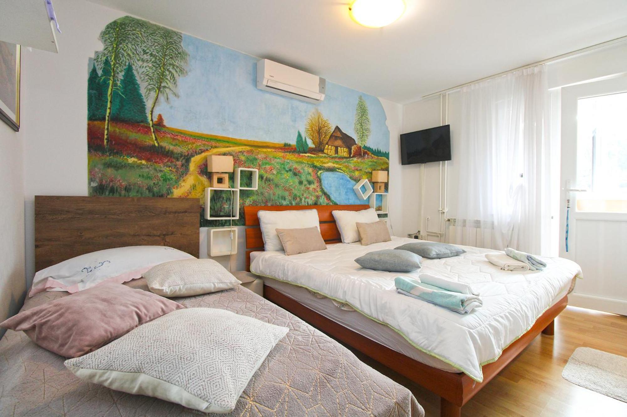 Apartments Fuma 161 Ровінь Екстер'єр фото